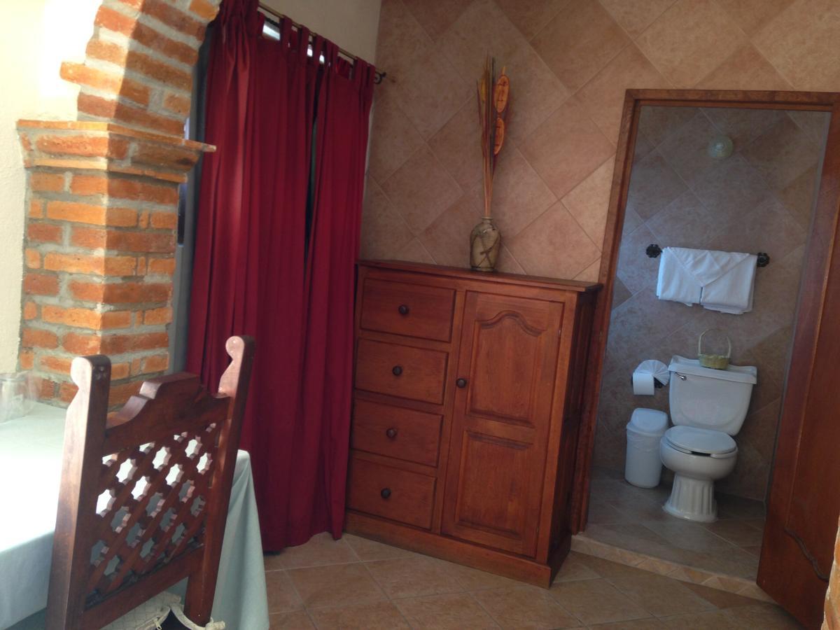סאן מיגל דה אלנדה Hotel Posada La Gloria מראה חיצוני תמונה