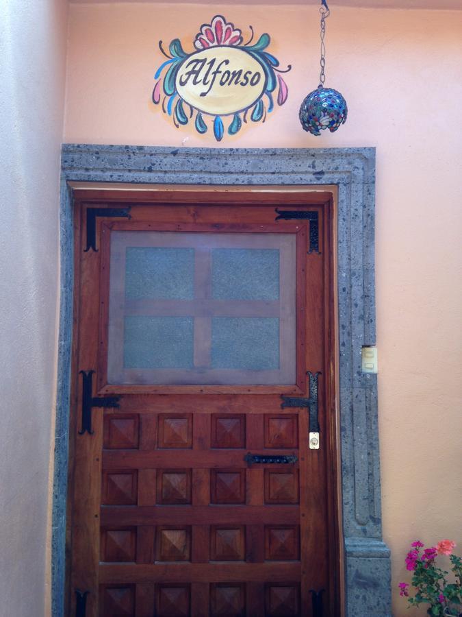 סאן מיגל דה אלנדה Hotel Posada La Gloria מראה חיצוני תמונה